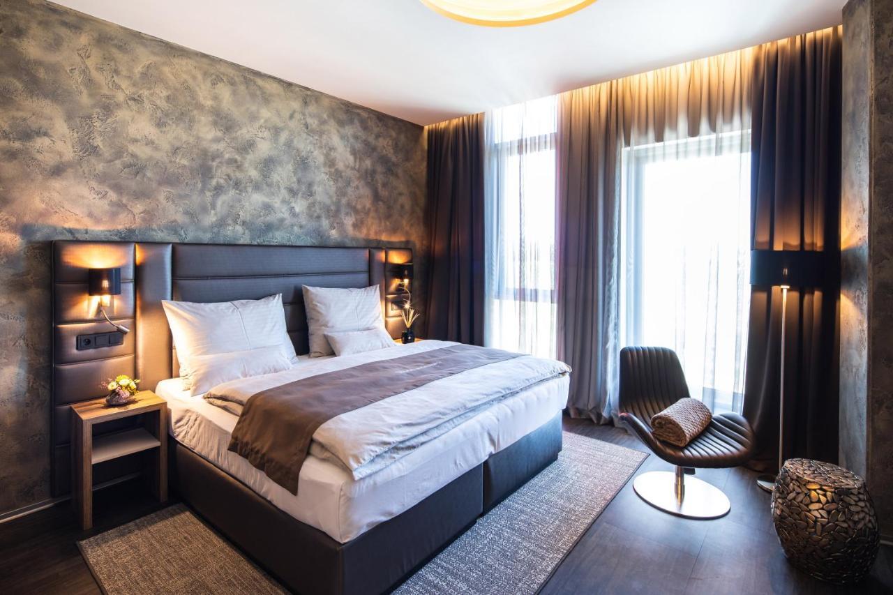 Nutrend World Hotel Olomouc Eksteriør billede