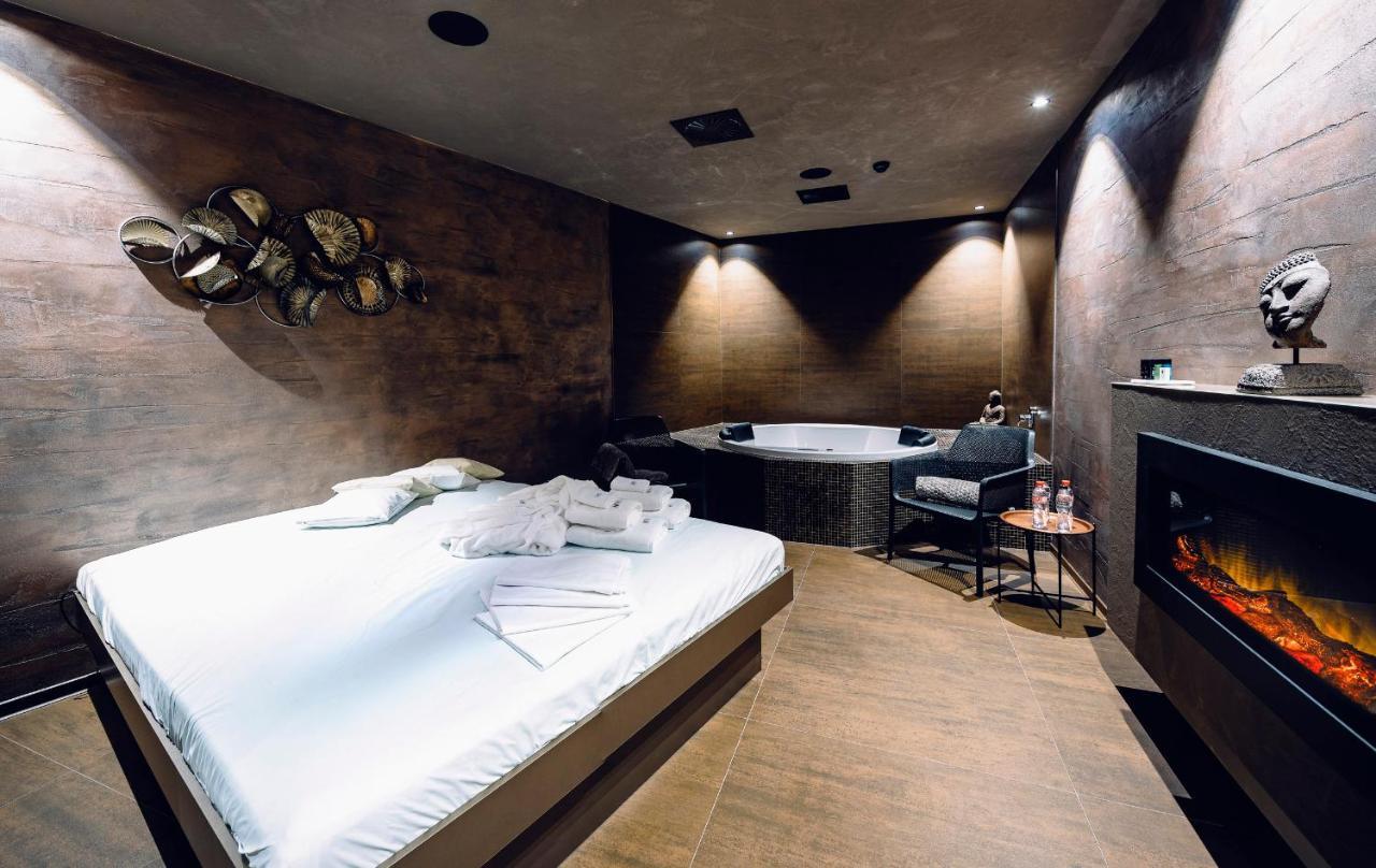 Nutrend World Hotel Olomouc Eksteriør billede