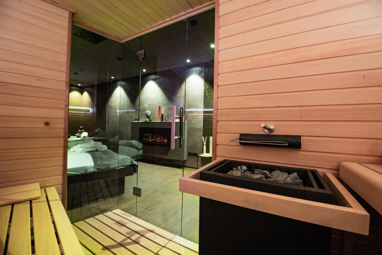 Nutrend World Hotel Olomouc Eksteriør billede